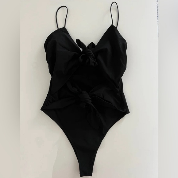 Zara BLACK CUT OUT BODYSUIT - Picture 9 of 10